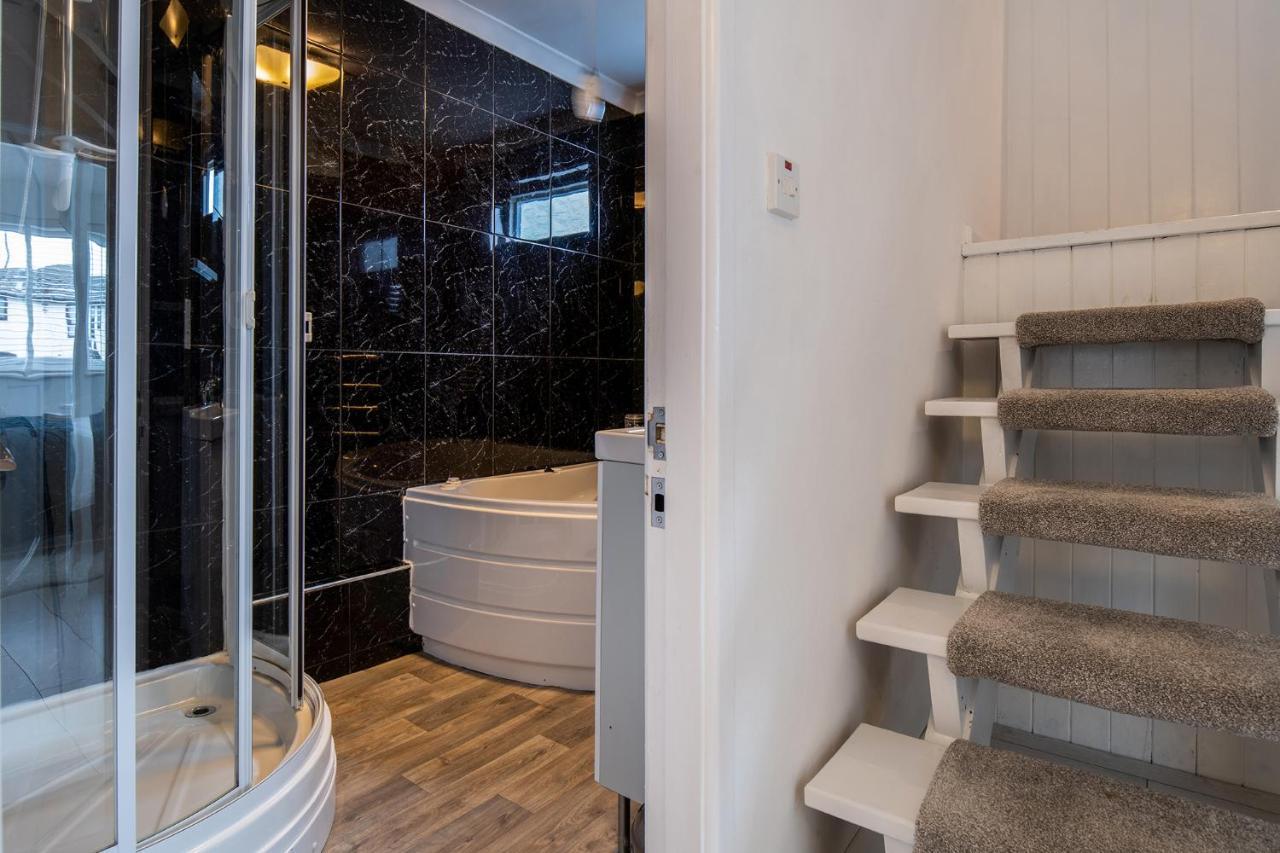 Rivage - Modern Maisonette Дегануи Екстериор снимка